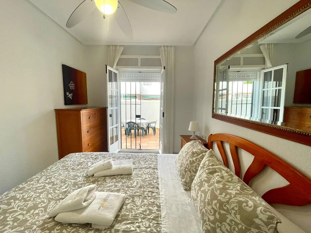 Apartamento Columela Pinar En Zona Tranquila Con Wifi Apartment Chiclana de la Frontera 0*,  Spain